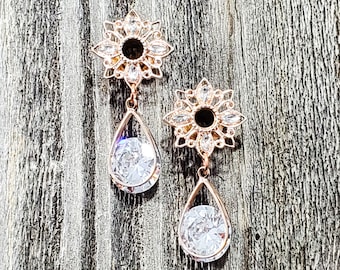 Rose Gold Clear Crystal Dangle Gauges Tunnels Hanging Tunnel Wedding 2g 0g 00g 12mm 14mm 16mm 19mm Screw back Fancy Lightweight Dainty Bride