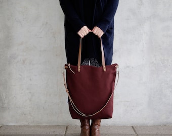 Shoulder bag made of sturdy canvas fabric, simple red handbag