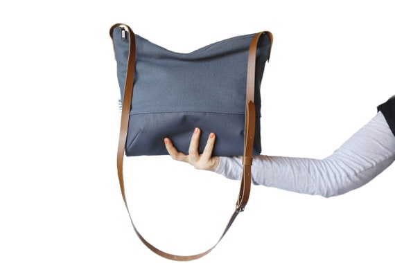Mini-sacs : la maxi-tendance sac à main qui prouve que la taille, ça compte
