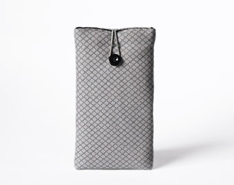 Case for iPhone 15/14/13, iPhone case padded made of fabric, simple gray mobile phone case for men and women