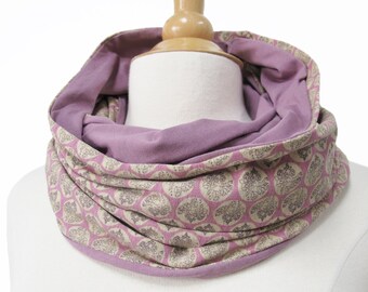 Loop scarf made of jersey fabric, soft reversible scarf in delicate pastel colors for women and girls