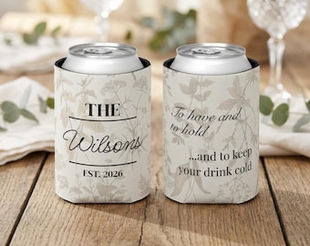 Enfriadores de latas florales personalizados como recuerdo de boda con nombre personalizado