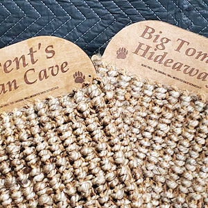 Personalized Wall Mounted Back Scratcher, Custom Man Cave Decor, Rustic Cabin Decor, Father&#39;s Day Gift, Back Massager, Country Wall Decor