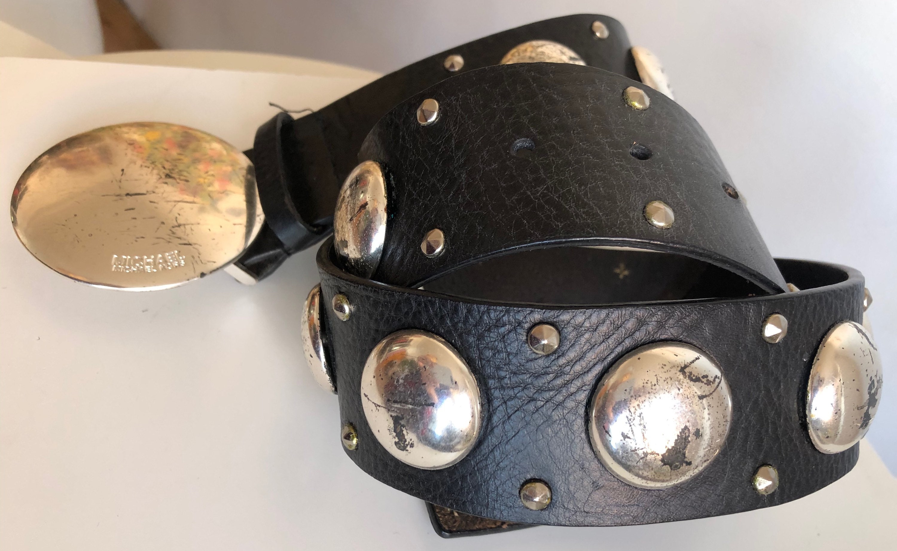 Vintage Michael Kors Silver an Black Leather Belt, Statement  display picture 2