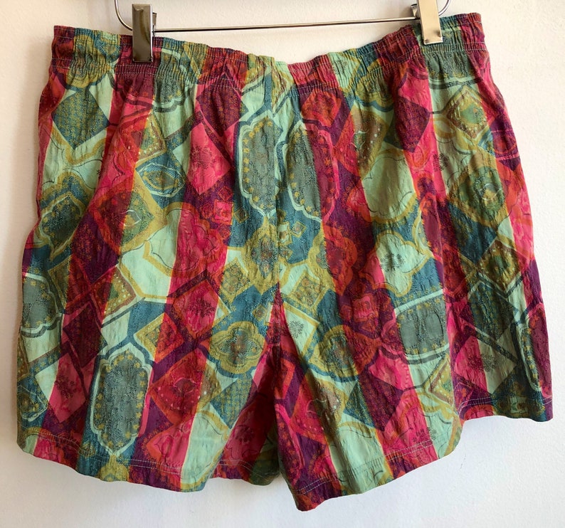 Vintage 90’s FILA men’s swim shorts, hipster print Fila shorts, swim suit print shorts, striped print hipster men’s shorts, summer shorts image 3