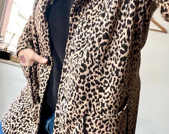 Vintage 90’s animal print blazer, hipster jacket, fashion animal print blazer