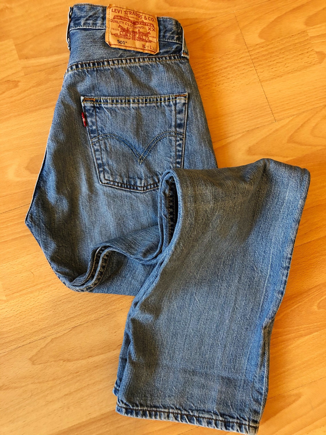90s levis 501