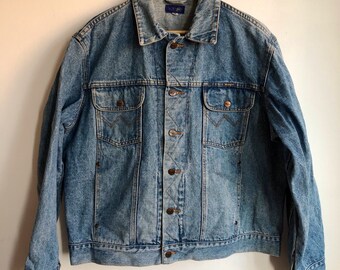 Vintage 90’s Wrangler denim jacket, hipster jeans jacket, street style jeans jacket, unisex denim jacket
