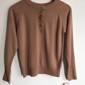 Vintage jaren 90 Talbott-trui, Pettit-damestrui, beige preppy trui, trui met ruches, beige kantoortrui, hipstervrouwen