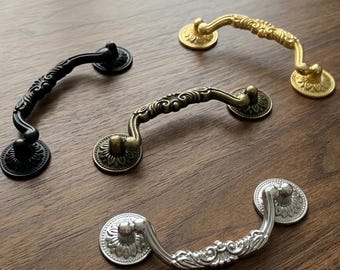 Vintage ladehandgrepen van zinklegering met bloemmotief, sierlijke kastgrepen (gatenafstand 96 mm)