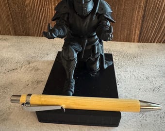 Knight Pen holder, fabulous office, desk gift. Christmas gift for friend, colleague, dad, 3d printed. Unique gift.