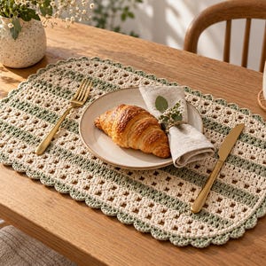 Cream & Sage Oval Crochet Placemat Pattern PDF, Striped Table Mat with Scalloped Edge, Beginner Crochet Home Decor, Farmhouse Dining Table