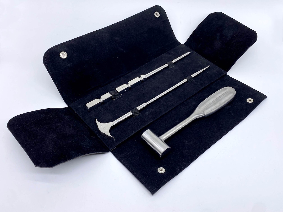Lobotomy Orbitoclast , Knife & Hammer Surgical Medical Tools Clone ...