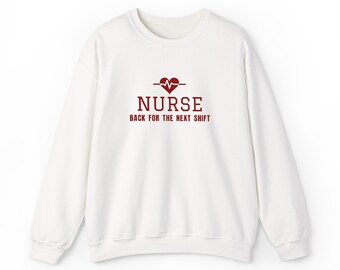 Verpleegkundig sweatshirt, geborduurde verpleegkundigentrui, cadeau voor verpleegkundigen, afstudeercadeau voor verpleegkundigen, cadeau voor verpleegkundestudenten, crèmekleurig zandroze