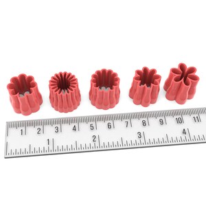 Flower Cutter Set 2 of (5)