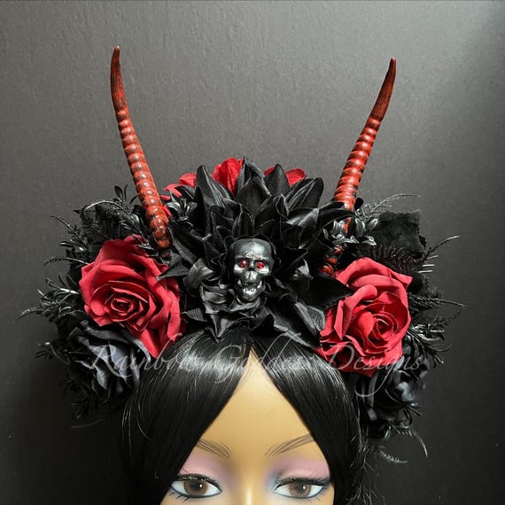 Black & Red Demon Horned Flower Headdress, Rose Skull Flower Crown Horn Headband, Horn Headpiece,  Gothic Witch Halloween Crown, Dark Fairy