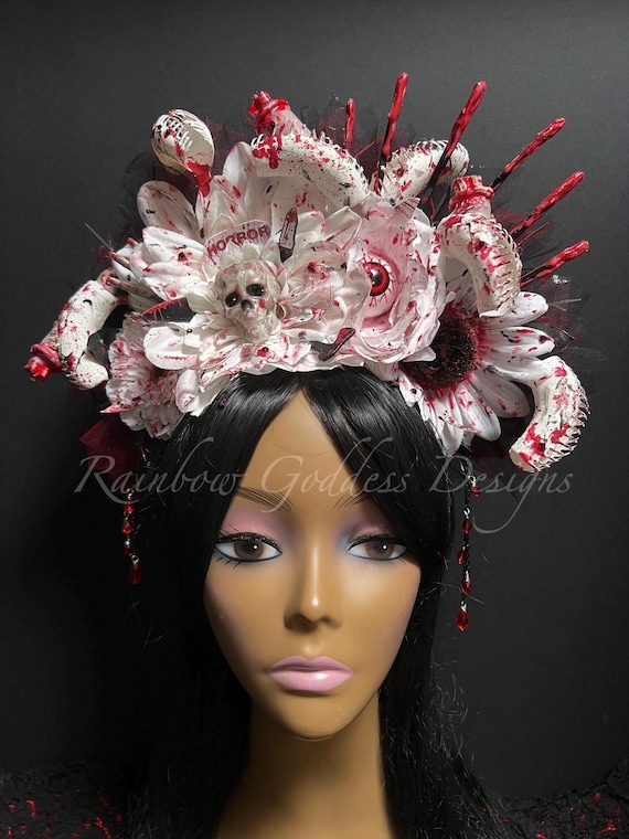 Bloody Horror Headdress, Gothic Crime Scene Headpiece, Blood Splatter Venus Flytrap Crown