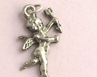 Collana vintage in argento sterling con ciondolo a forma di cupido, timbro anni '90, grazioso piccolo fiocco d'amore, angelo bambino, ciondolo anni '80/'70, gemma, ali, freccia, fatto a mano