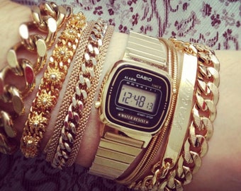 dainty digital watch