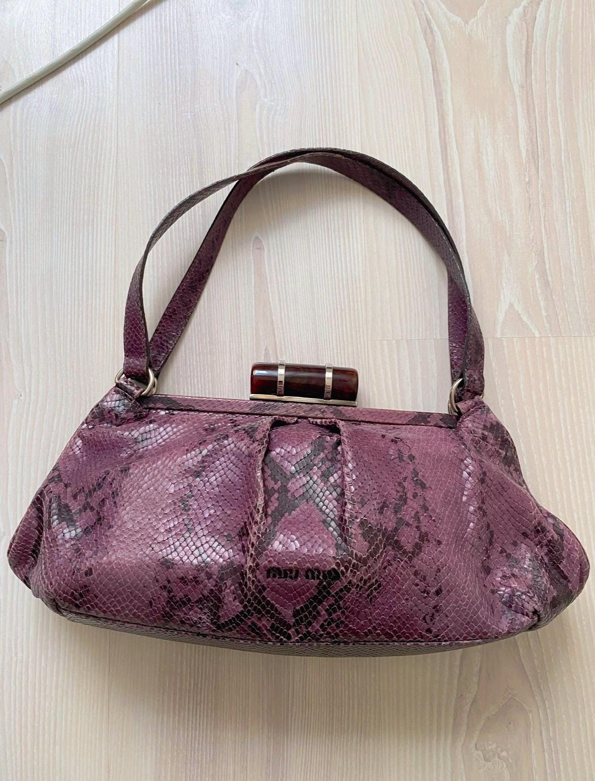 Vintage MIU MIU F/w 2004 Handbag Python Kisslock Purple Bag Clutch