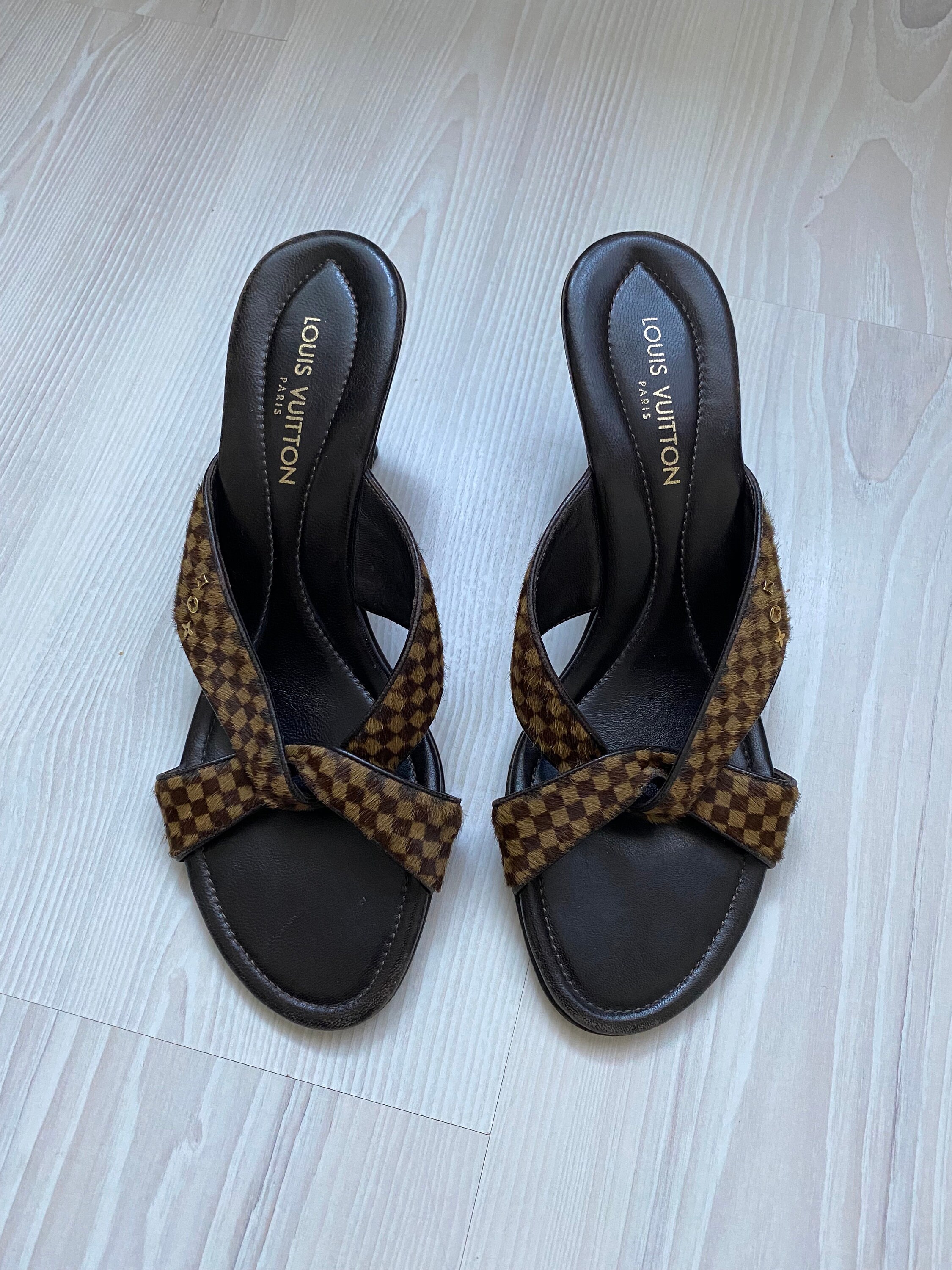 Louis vuitton shoes - Etsy Nederland