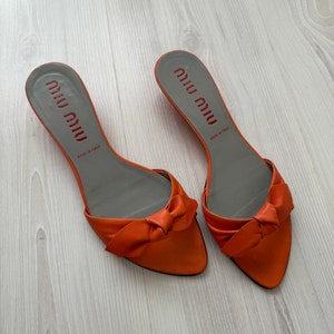 靴 Vintage Miu Miu Deniw bow sandals Miu Miu Satin bow sandals | REVERSIBLE