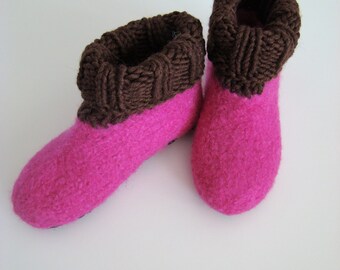 Children's felt slippers with knitted shaft. With latex sole. Colour freely selectable.