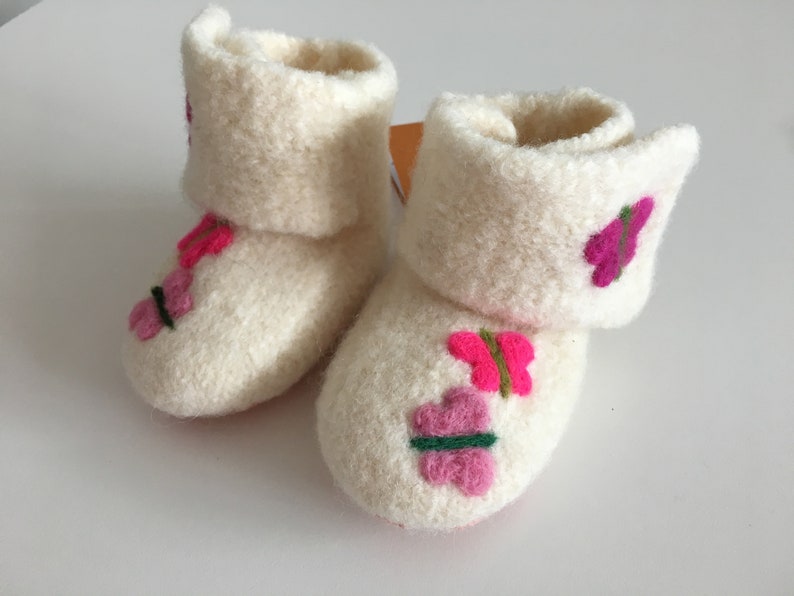 Baby Schmetterling Filzschuhe mit Klettverschluß Bild 1