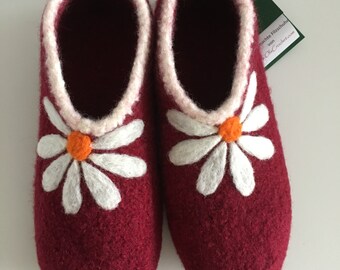 Felt shoe "Marguerite". With latex sole. Colour freely selectable. Slipper. Flower