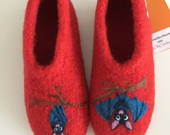 Children's felt slippers "Fledermaus". With latex sole. Colour freely selectable.