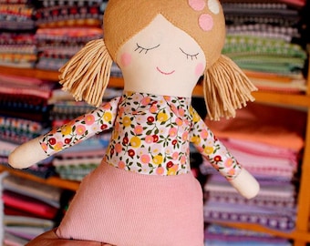 Fabric Rag Doll for Girl Cloth Doll Handmade Doll Girl Gift 1st Birthday Keepsake Rag Doll Waldorf Handmade Soft Doll for Girl Heirloom Doll