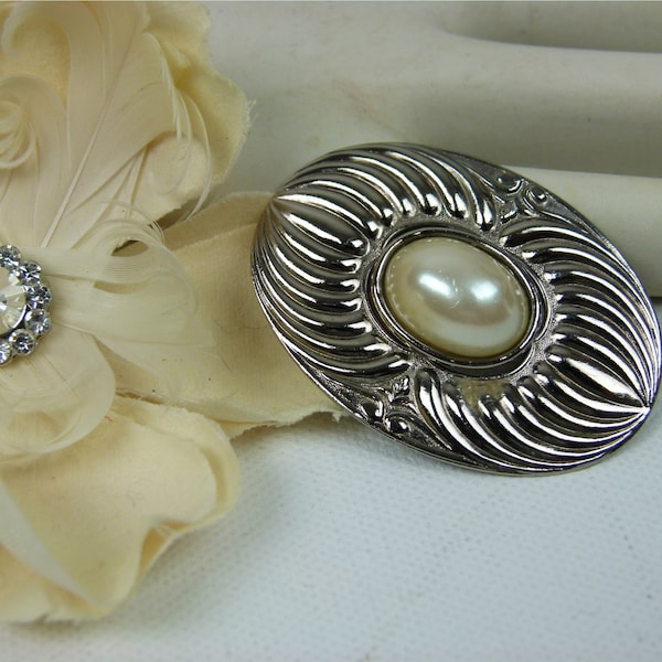 Mariam Haskell Art Deco Peal & Silver Brooch | Signed | 90s