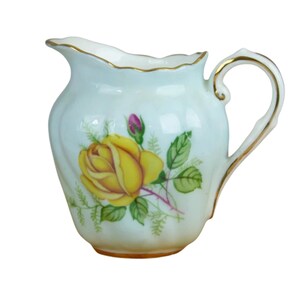PARAGON Fine Bone China Cream Pitcher | By Appointment to Her Majesty the Queen | Made in England