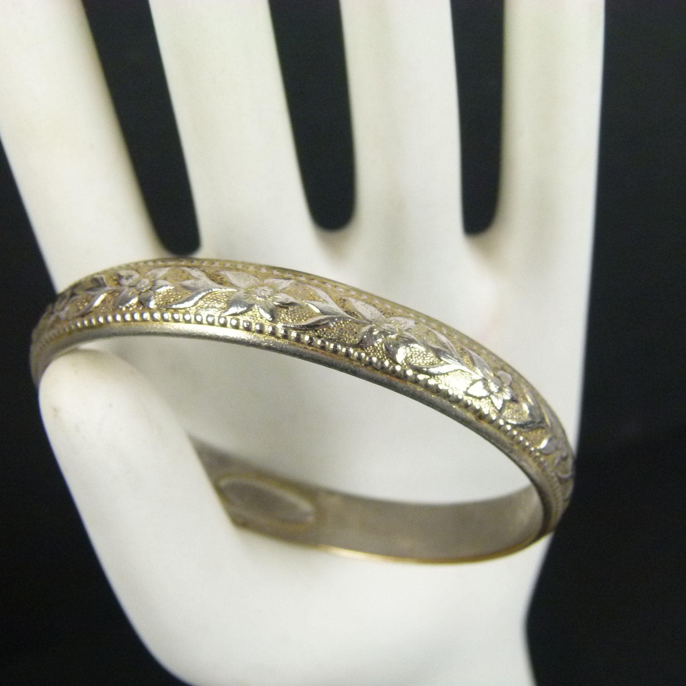 Vintage Whiting & Davis Oval Floral Bangle Bracelet | Gold Silver