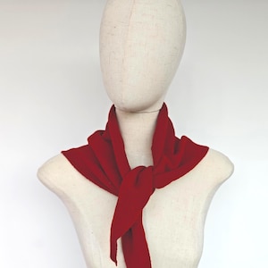 100% Pure Wool Triangle Scarf, Soft Knit Bandana Shawl for Fall Winter, Cozy Neck Wrap for Office & Daily Wear, Gift for Her