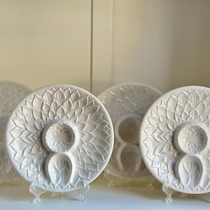 Vintage Italian Majolica Artichoke Plates – Set of 4, Collectible Serveware, Farmhouse Kitchen Decor