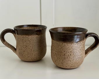 Ensemble de tasses à café en grès moucheté - atelier de poterie rustique, fait main