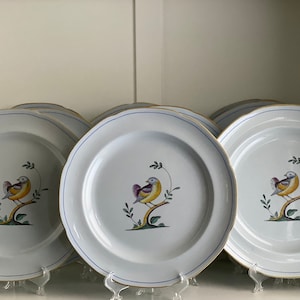 Copeland Spode Queen&#39;s Bird Scalloped Dinner Plate - Gray Stoneware with Blue Trim