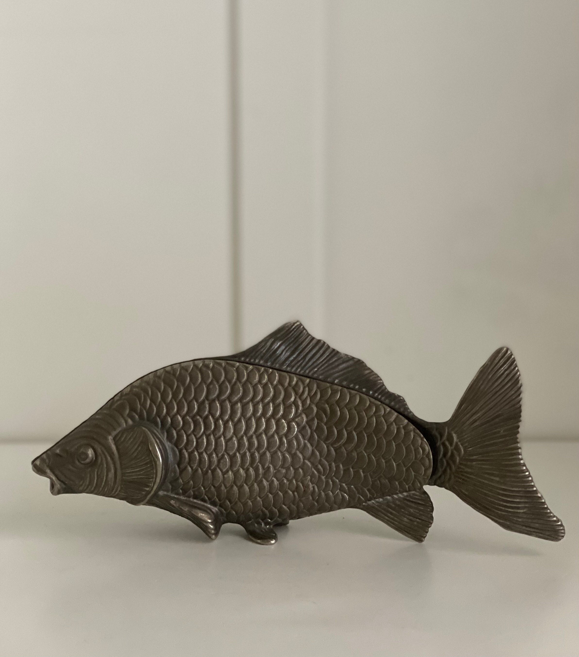 Fish napkin holder deals