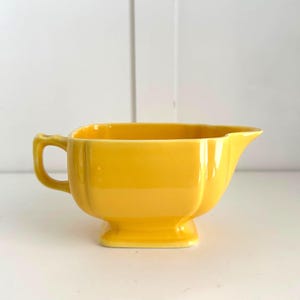 Vintage Homer Laughlin Riviera Yellow Creamer: Collectible Fiesta-Style Pottery for Kitchen Decor