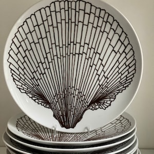 Vintage Fitz & Floyd Brown Shell Dinner Plates - Coastal Scallop Pattern Stoneware Tableware