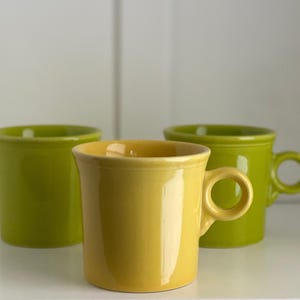 Vintage Fiestaware Mug: Sunflower or Lemongrass - Discontinued Homer Laughlin Colors