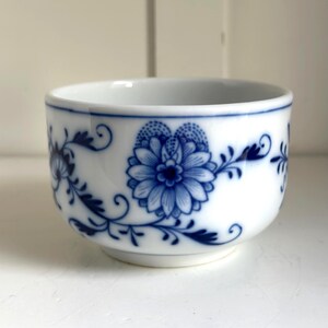 Açucareiro vintage de porcelana Meissen Blue Onion: louça chinesa sem tampa para jantares elegantes