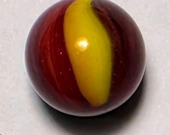 Marble King rood-gele lintwerveling vintage glazen knikker 0,63" — Verzamelbare glazen knikker JM-018