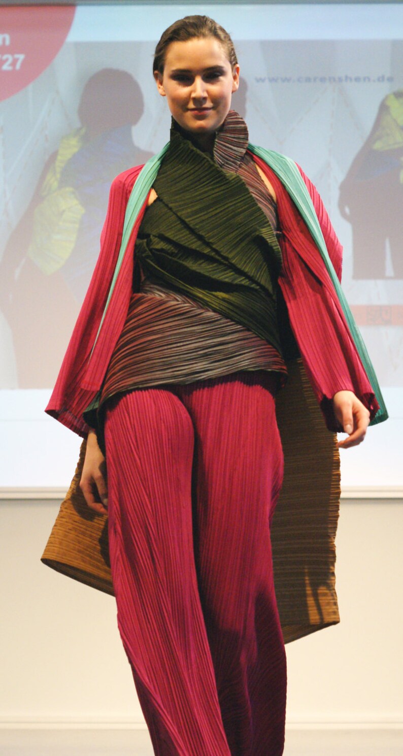 PLEATS ORIGAMI Textile Body Adornment Etsy