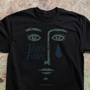 Camiseta vintage de los 80 de Tears for Fears. Merchandising retro de la banda de synthpop.