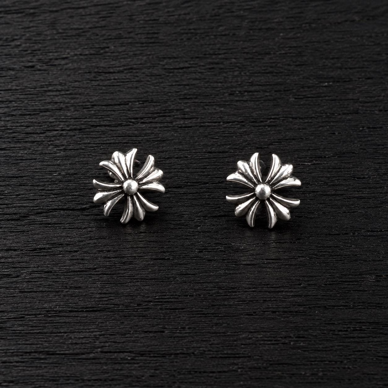 Chrome Heart Earrings Star - Etsy