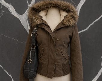 Y2K-Kunstpelzjacke für Damen, Harajuku-Gothic-Punk-Mantel, Retro-Streetstyle der 2000er Jahre aus Japan