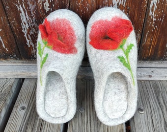 Red Poppy wool slippers, Women felt gray, beige house shoes