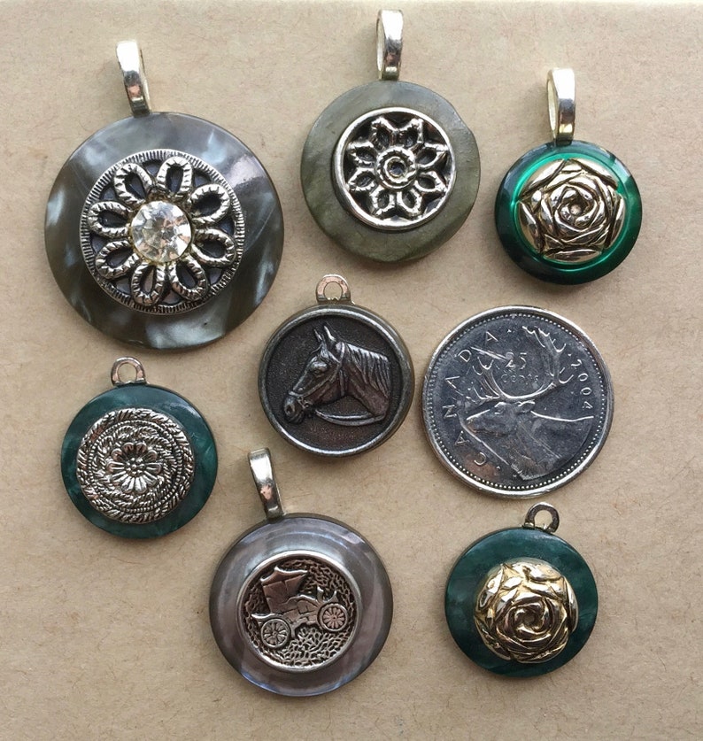 Antique Buttons Jewelry Making Vintage Buttons Button Pendant Lot Button Charm Button Pendant 7 Pcs Vintage Button Pendants